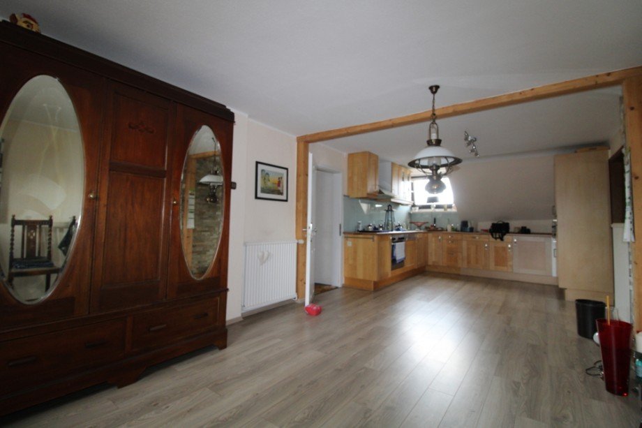 2. OG K�che Essen Mehrfamilienhaus Bergisch Gladbach